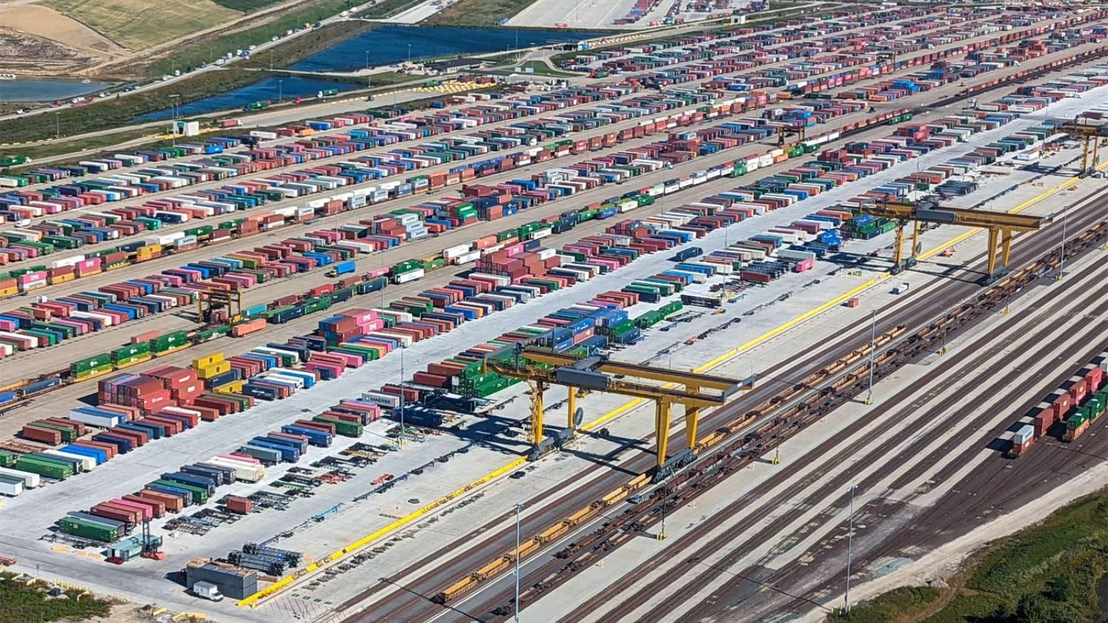 BNSF, UP kept rail terminals fluid in August amid IPI surge