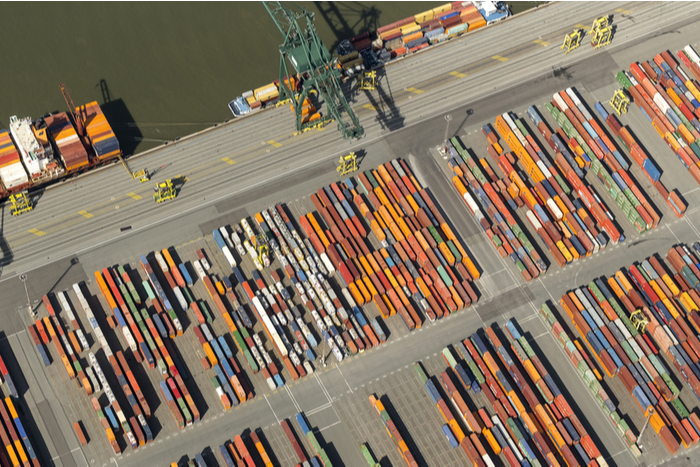 The uncertain container shipping market has made shippers on the Asia-Europe trade change their contracting behavior. Photo credit: Shutterstock