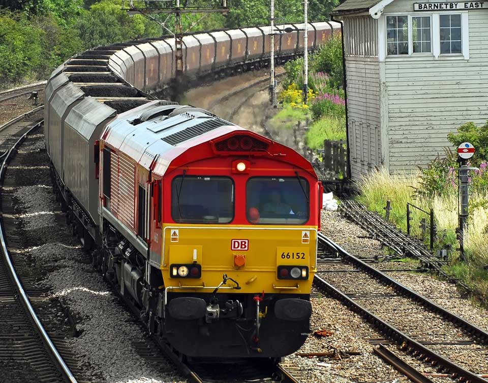 There are 30 trains a week on the Silk Road providing a total weekly capacity of around 4,000 TEU.