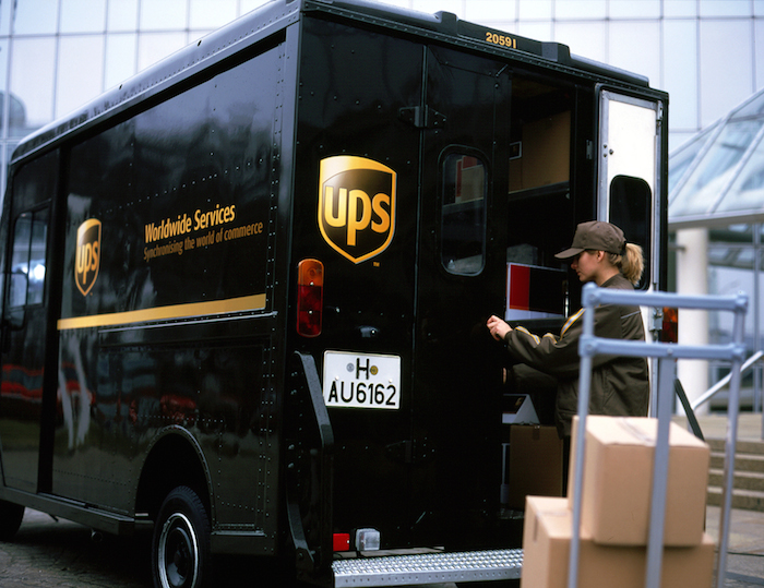 WEB_ups_pr_luxembourg_2003.jpg