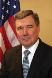 R. Gil Kerlikowske