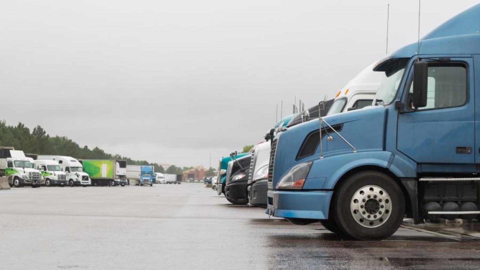 US trucking jobs shrank last month, but far less than expected