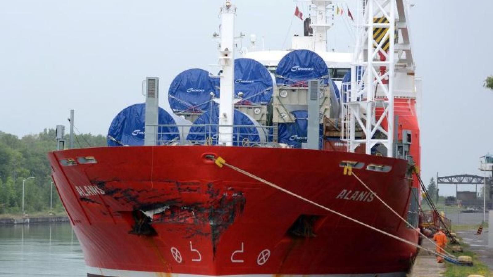 Probe continues after collision damages MPV/HL vessel Alanis in