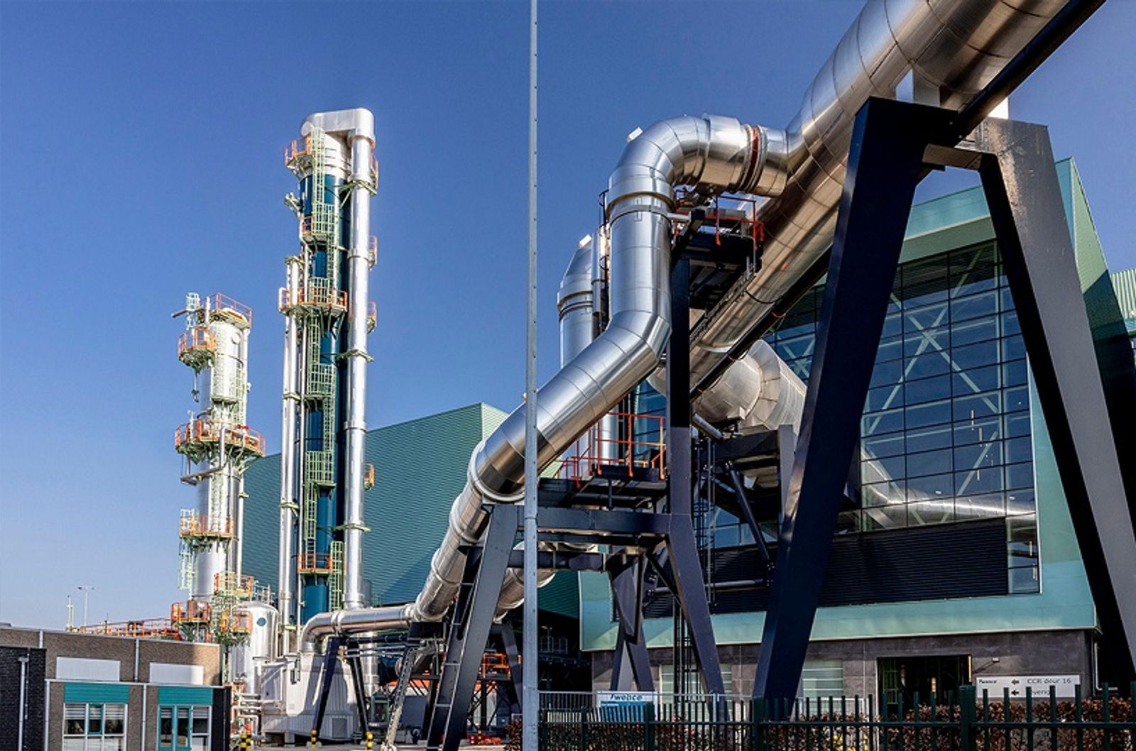 US tariffs dampen 2025 outlook from oil field service majors
