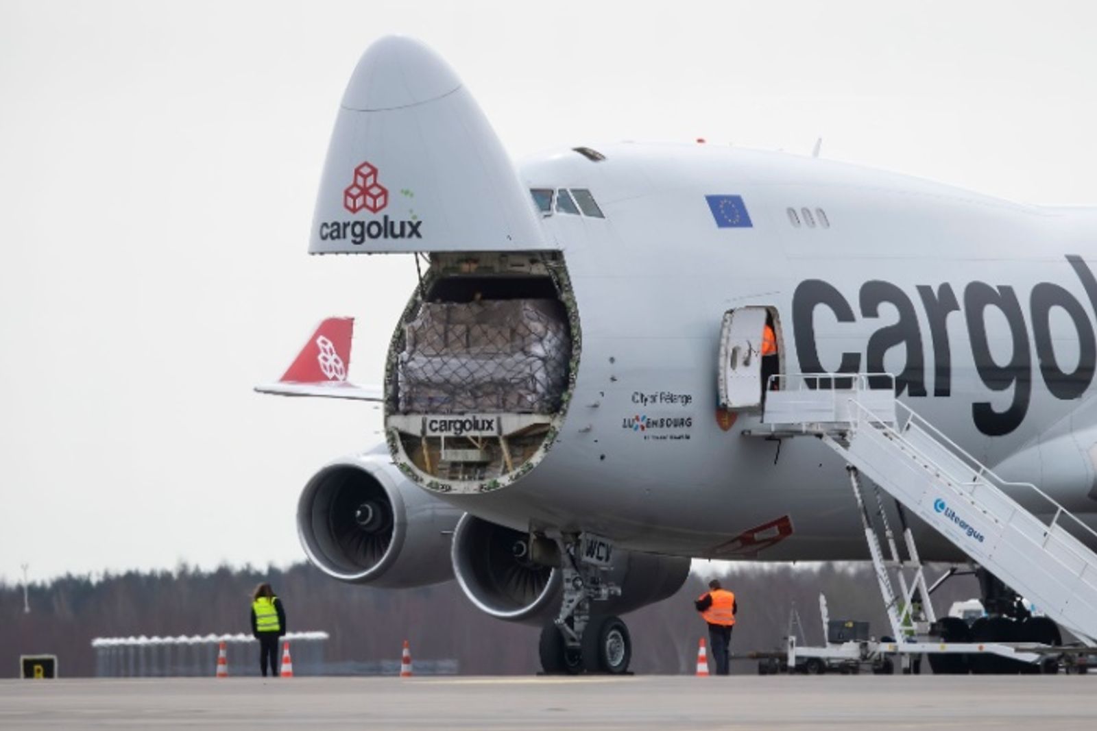 Cargolux inks three-year green fuel deal to handle Microsoft cargo