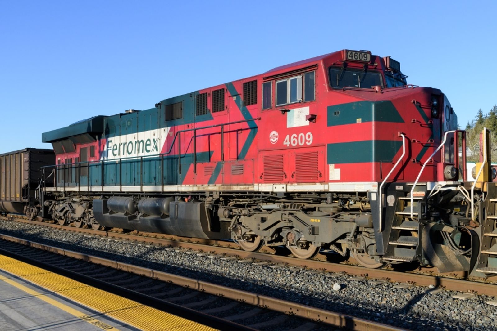 J.B. Hunt launching Quantum de Mexico for time-sensitive cross-border freight