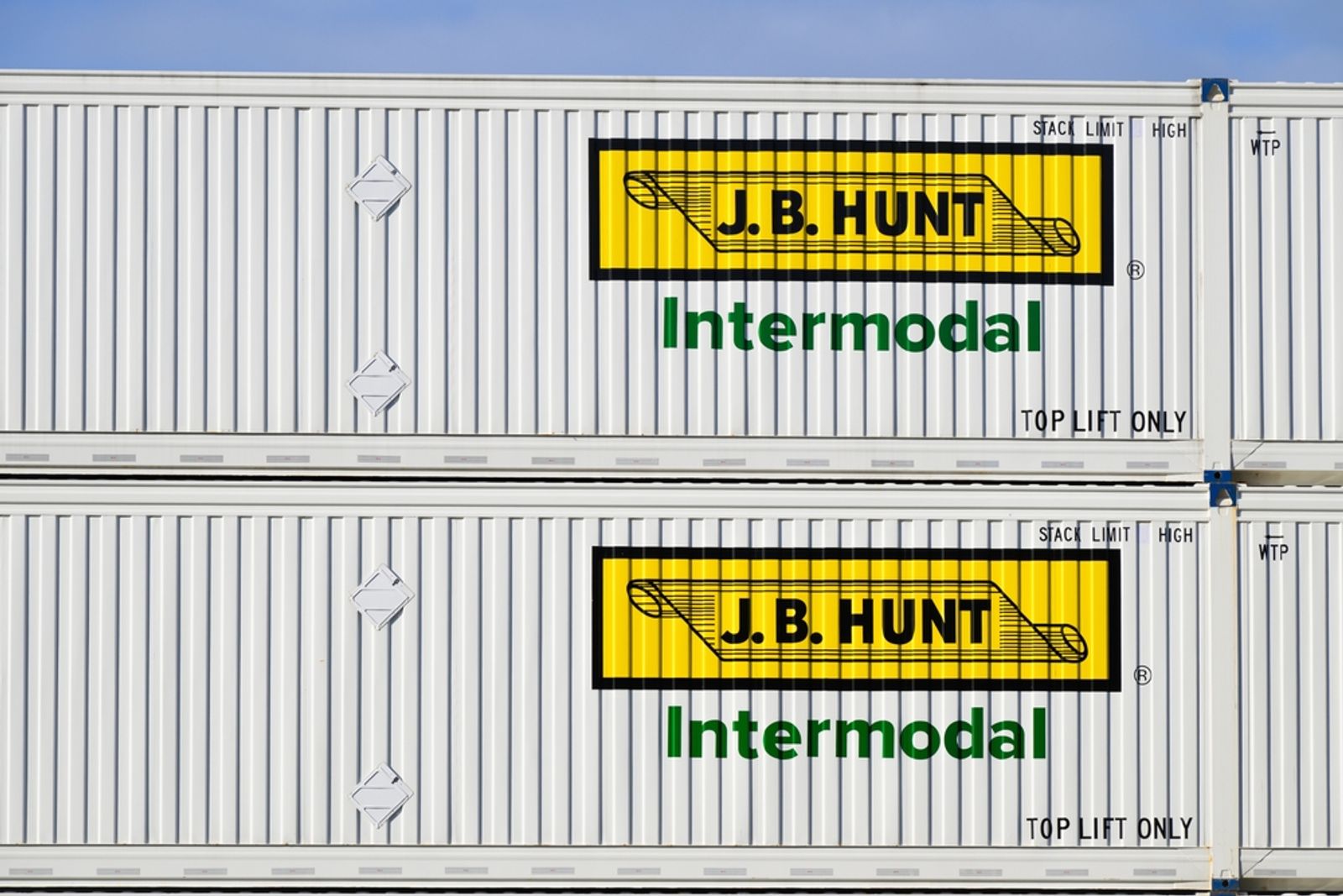 J.B. Hunt says surcharges necessary to maintain peak season service