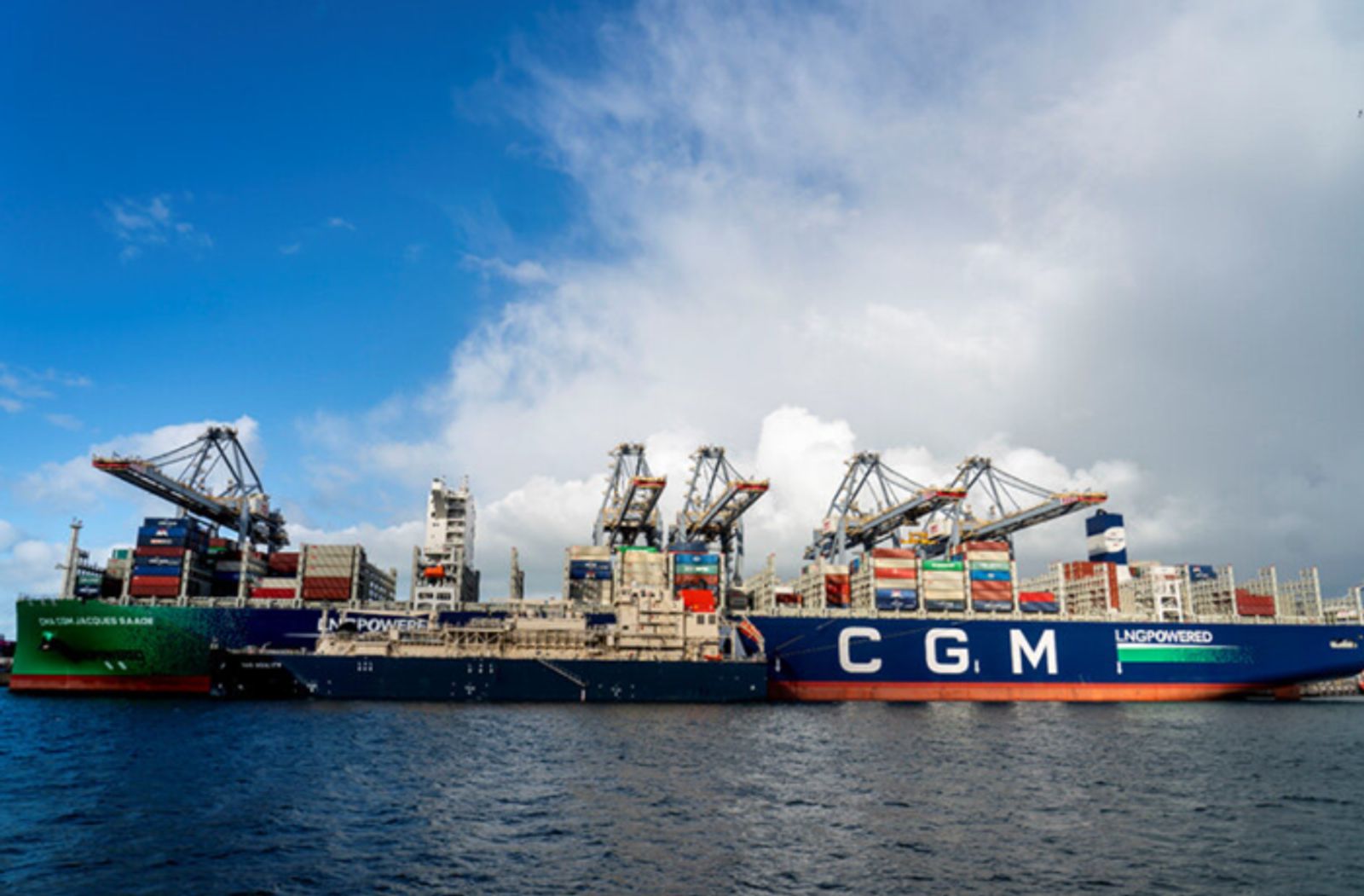 CMA CGM, TotalEnergies ink deal to jointly operate LNG bunkering vessel