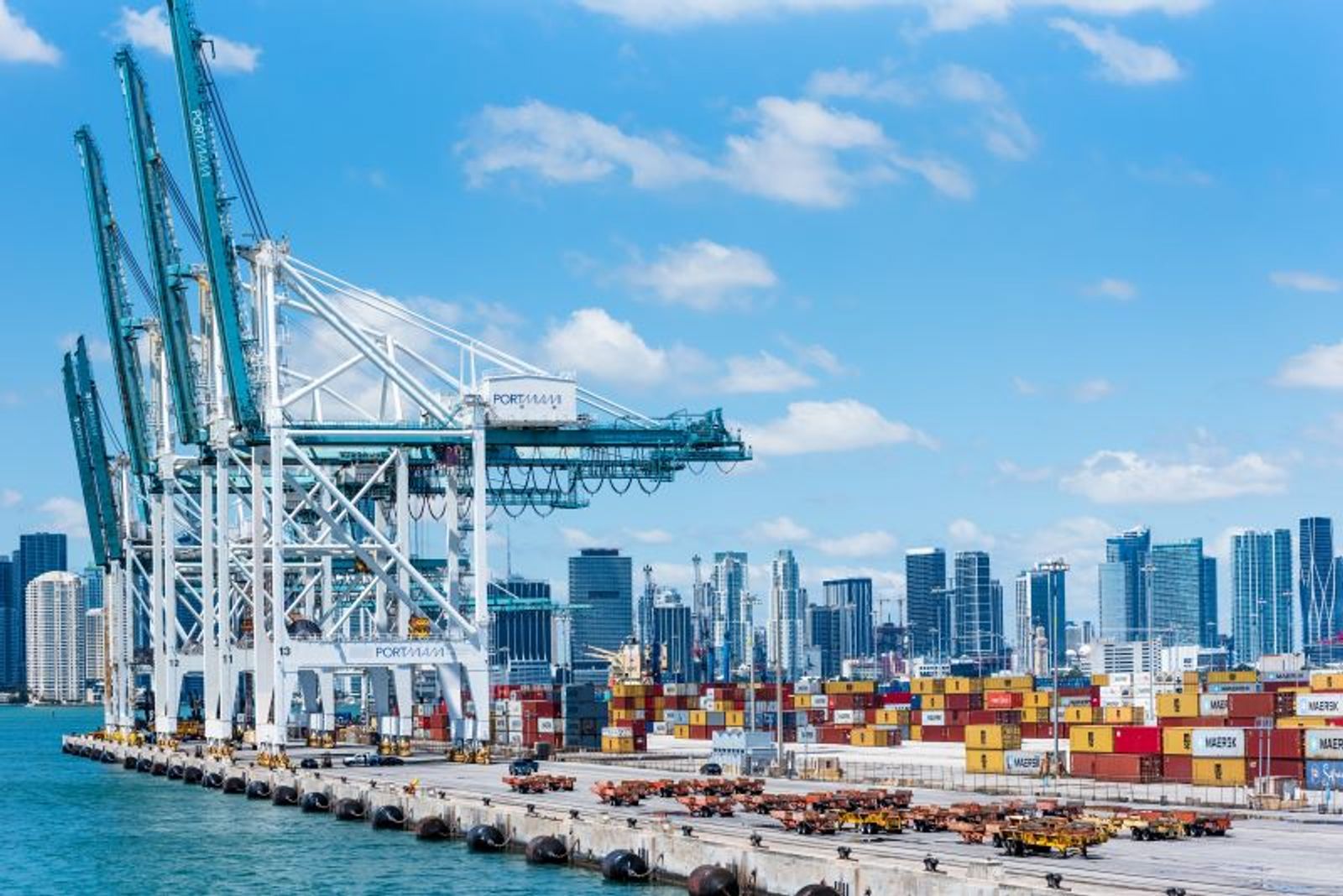 Trucking intelligence provider expands visibility product into drayage market