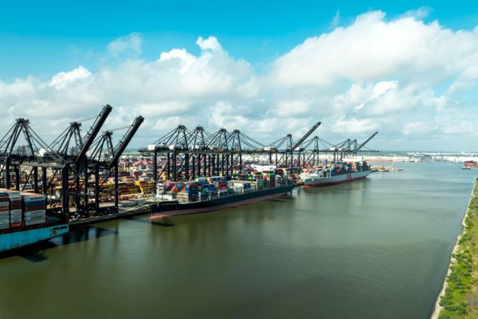 New Houston berth to enhance post-Panamax handling