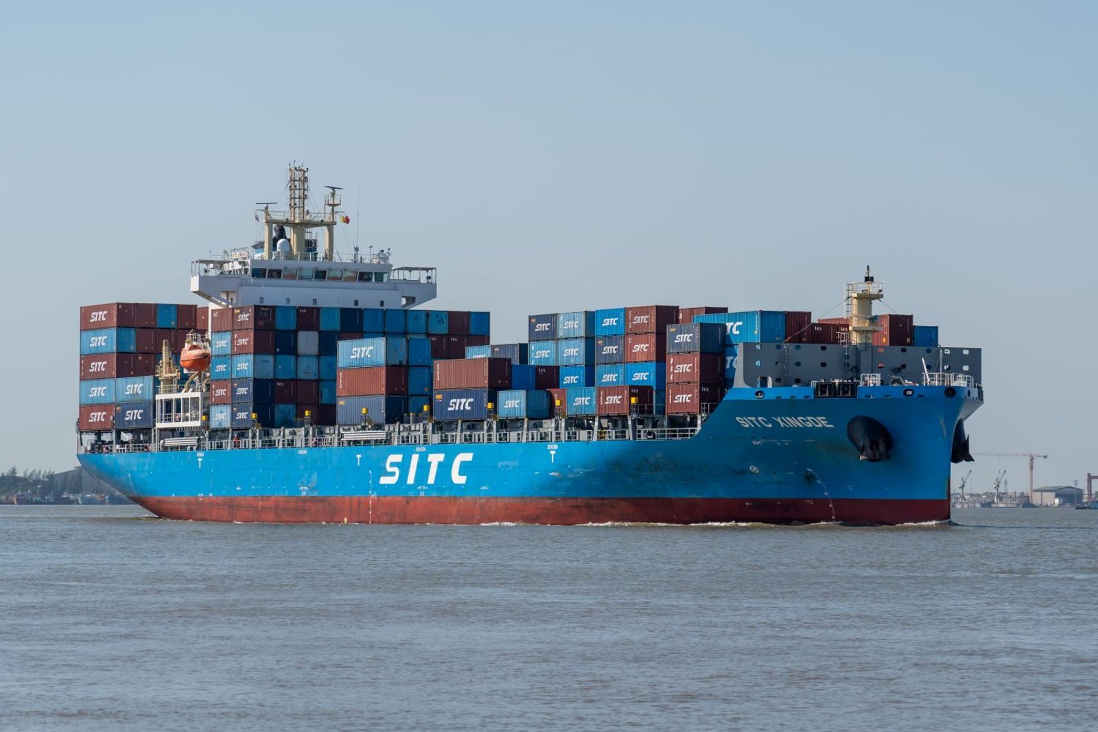 Intra-Asia Carriers see H1 profits surge on higher freight rates, cargo volumes