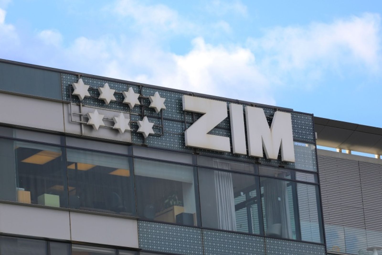 Trans-Pacific spot market exposure drags down Zim’s Q2 earnings
