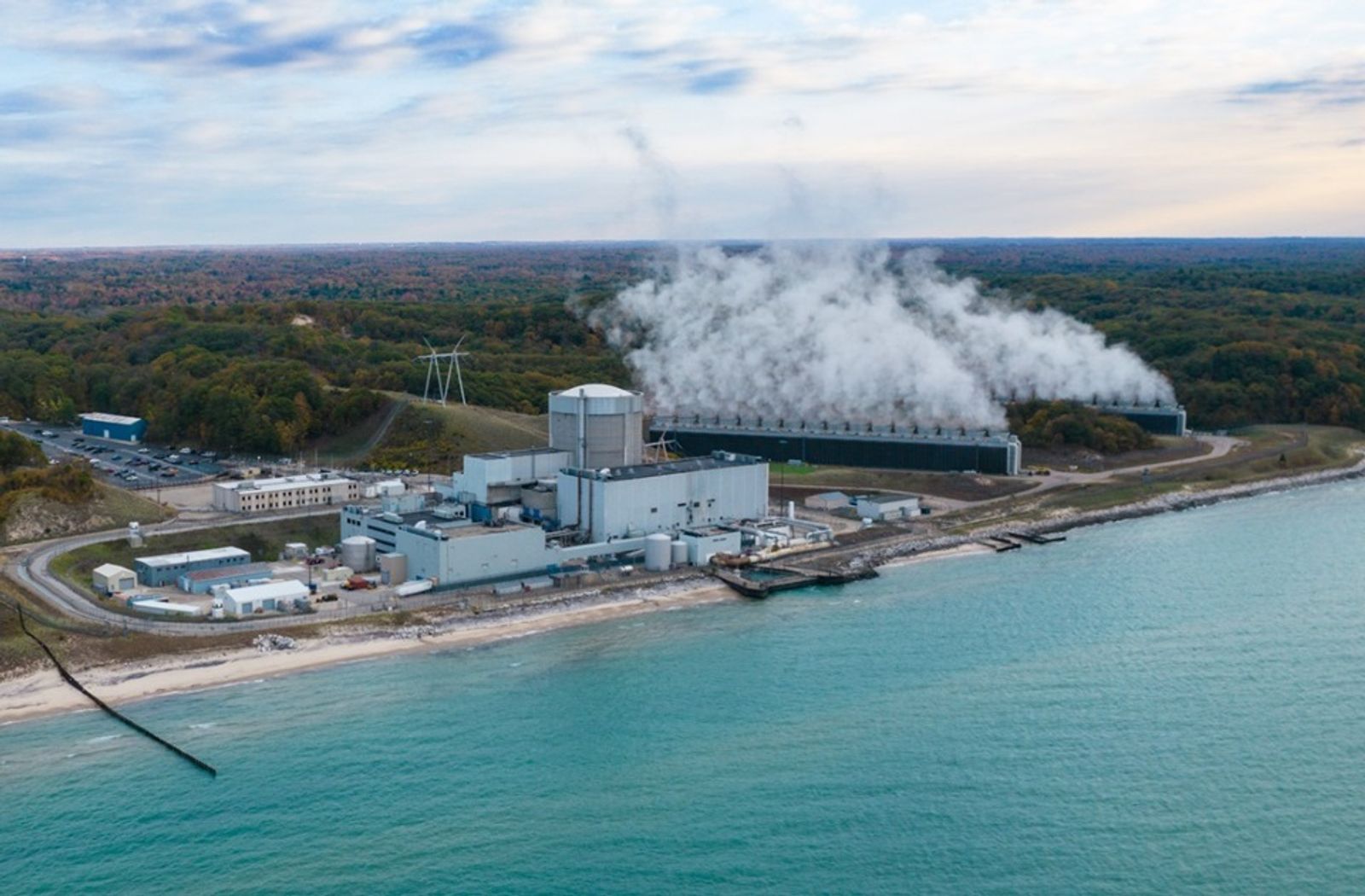 ‘Committed’ federal supply chain support key to US nuclear buildout: report