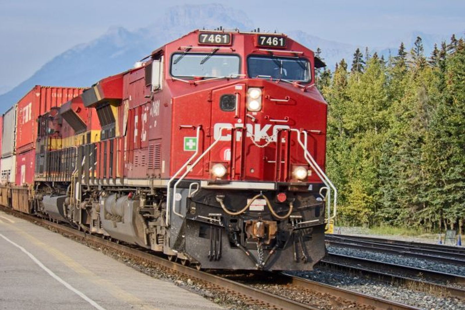 CPKC pushes back on NS complaint over Meridian track access