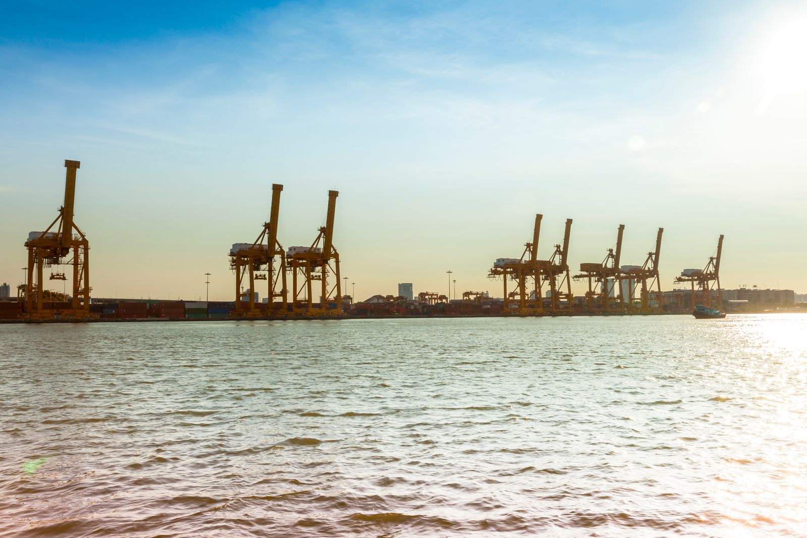 US presses forward on port fees despite China’s warning