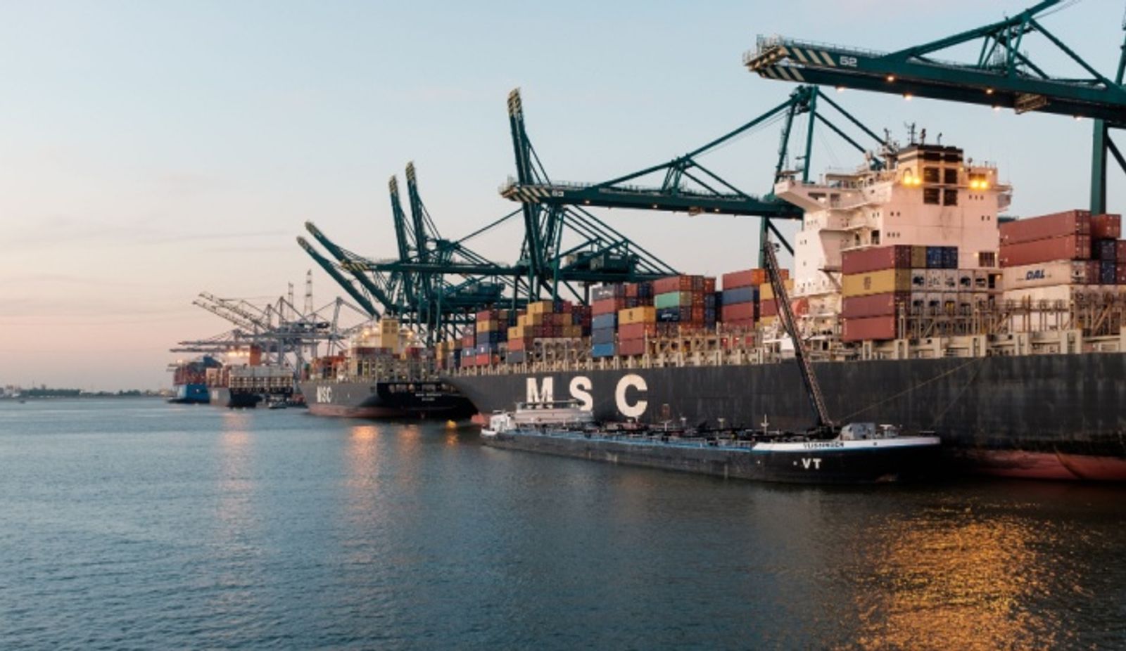 Strike action piles new bottlenecks on Europe’s two busiest ports