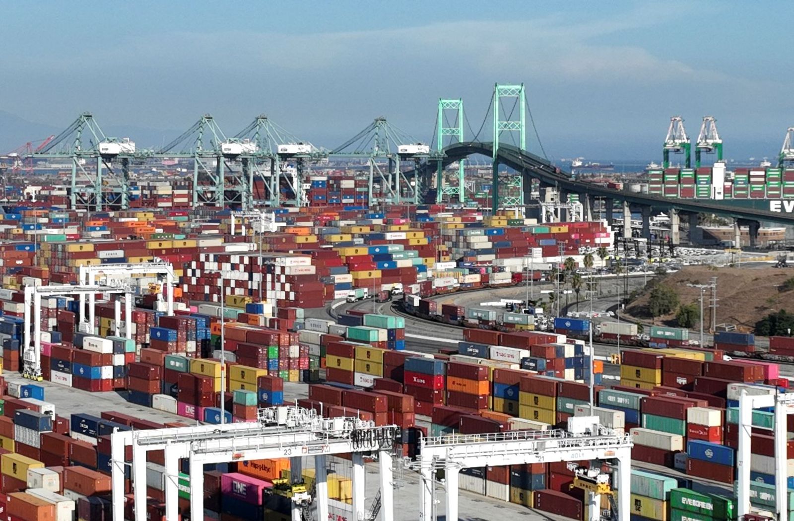 Spot rates in eastbound trans-Pacific pop after carriers set new GRIs