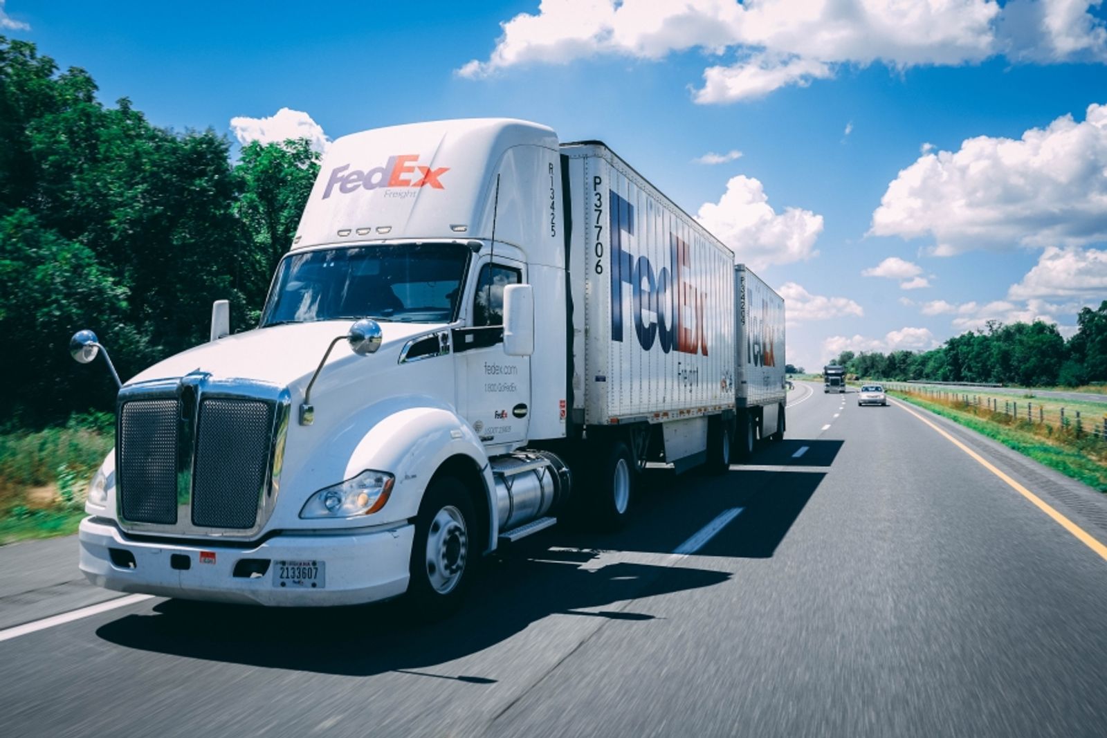 LTL carriers push general rate hikes despite lackluster US freight demand