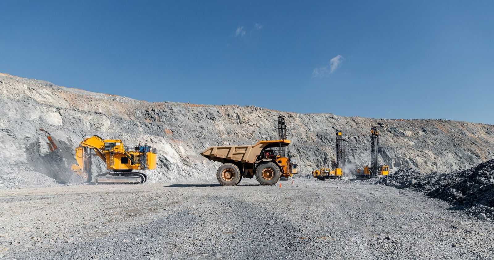 Policy shift clears way for surge in Mexican mining projects, cargo activity