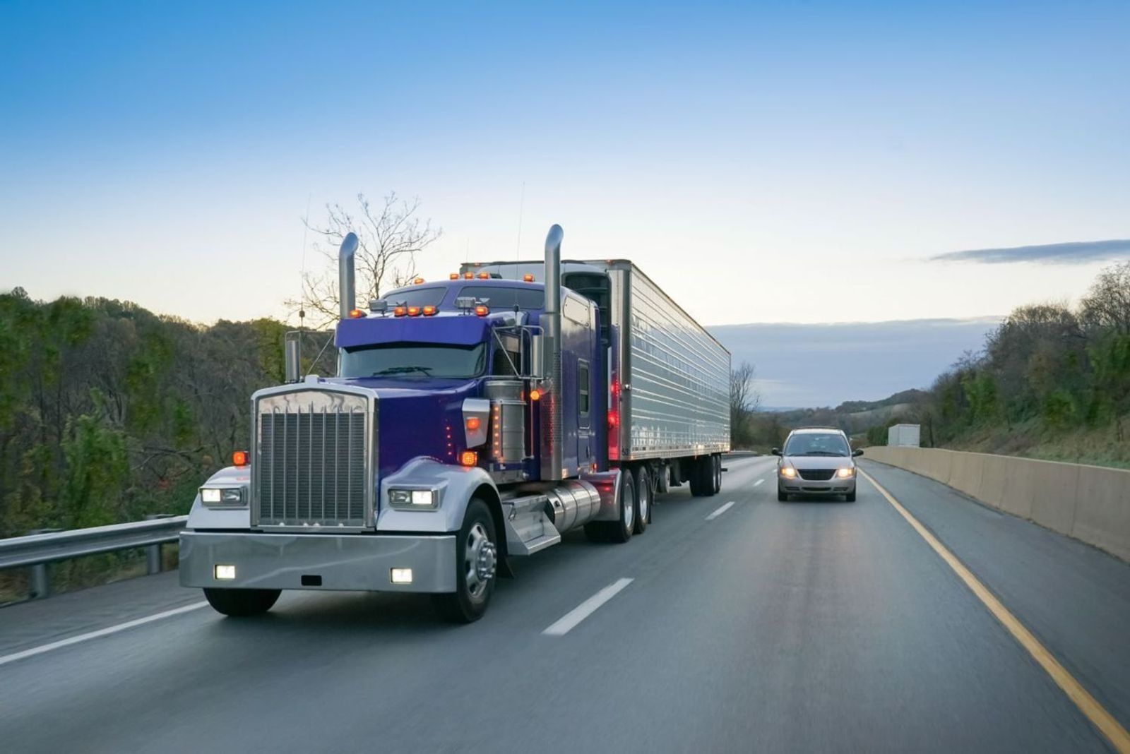 ‘Imperative’ that truckload carriers watch for any slowing in data center activity