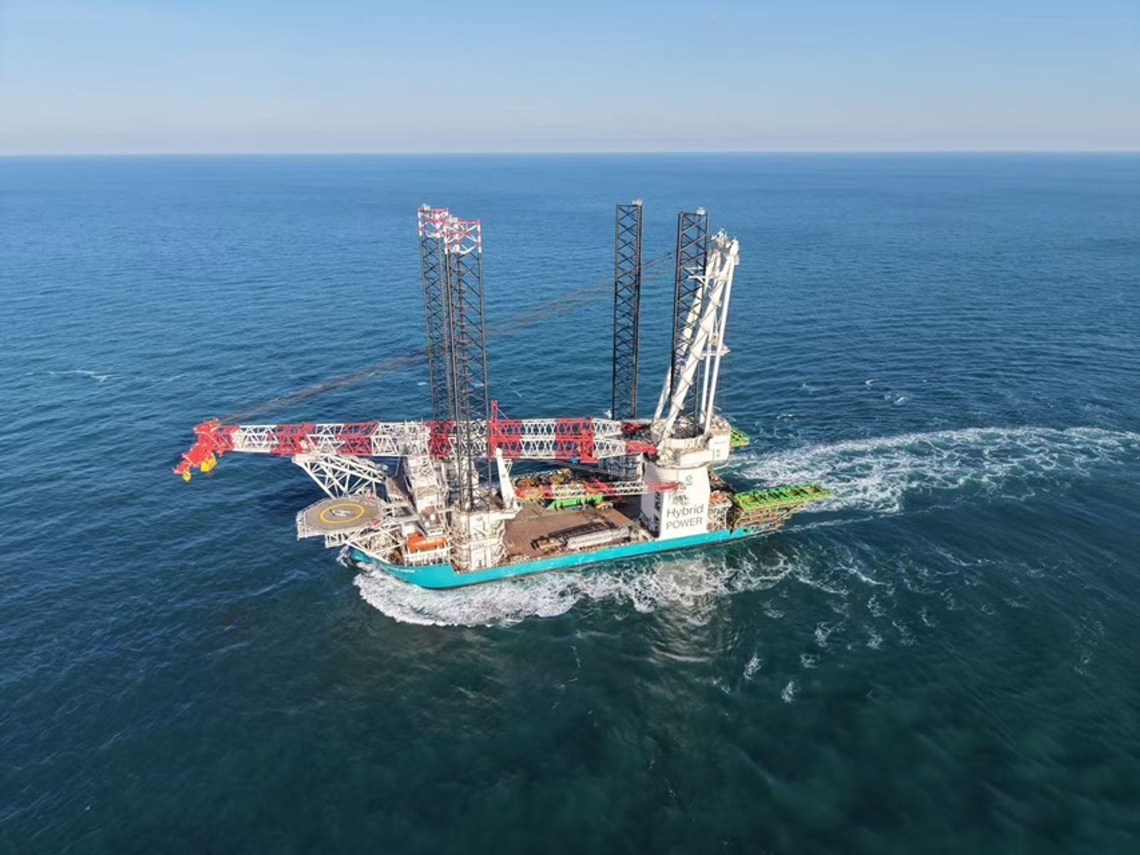 MPV, heavy-lift operators ready for UK offshore wind boom after project approvals