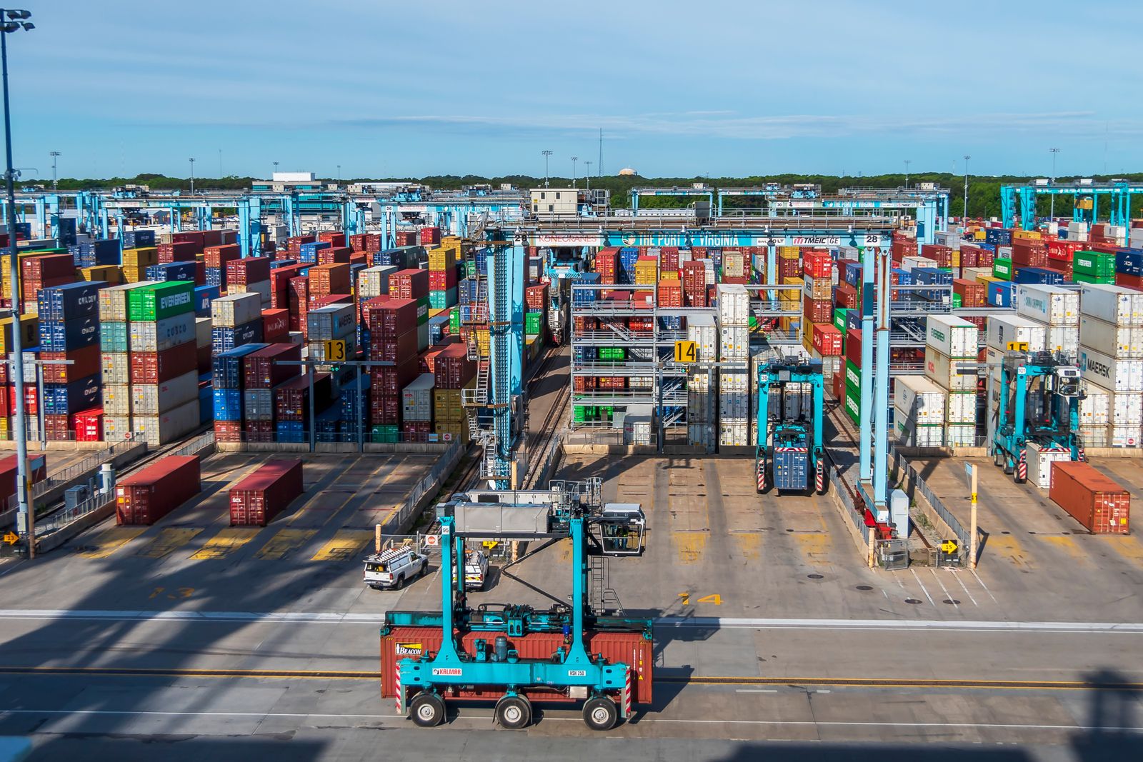 Federal court dismisses ILA complaint over Virginia rail cranes