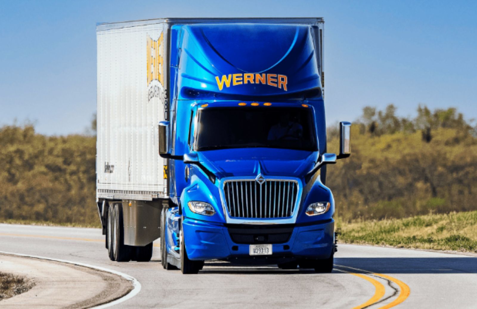 Capacity at large truckload fleets stabilizing as carriers ‘maximize utilization’