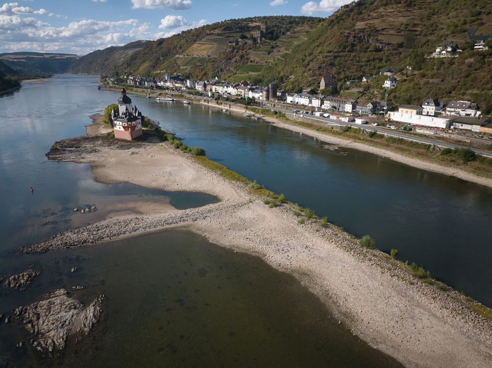 Low water on Rhine limits cargo access to German industrial heartland