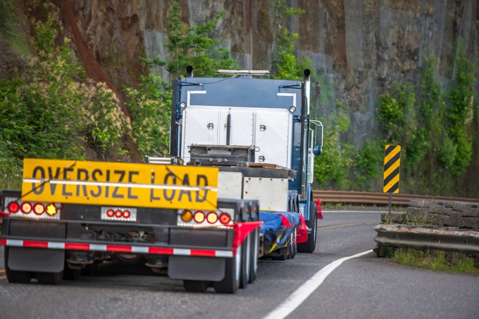 Data centers pulling on already shrinking pool of US truck capacity