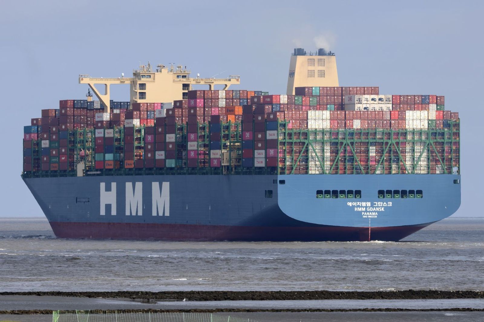 Carriers face rising uncertainty in Q3 due to tariffs, congestion: HMM