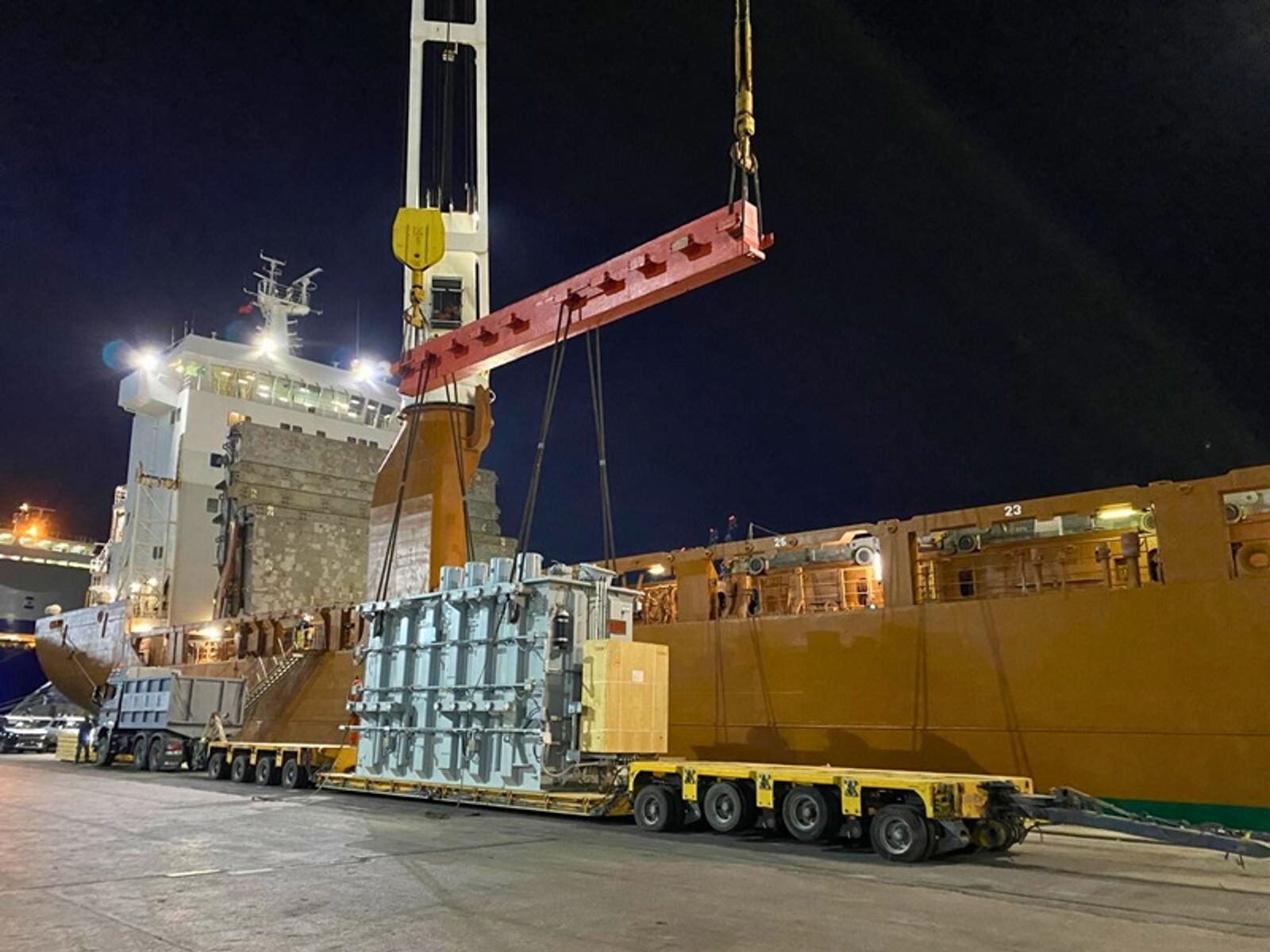 Breakbulk industry warily wades into AI