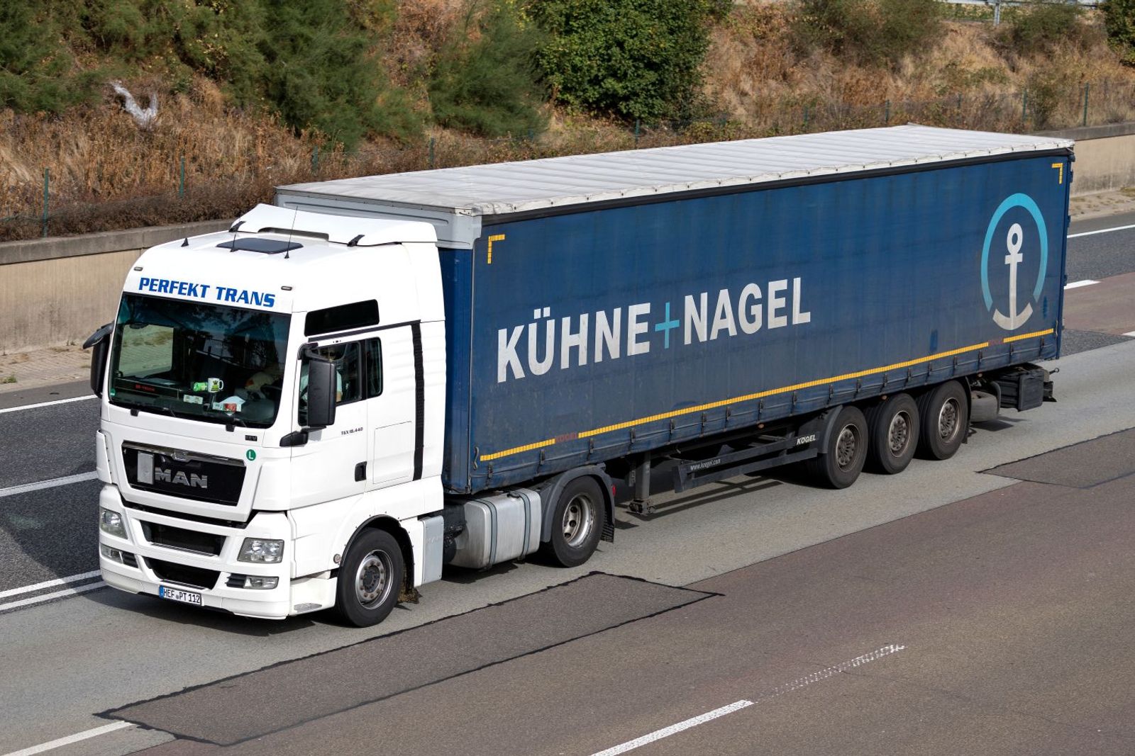Logistics pioneer Klaus-Michael Kühne dies at 89