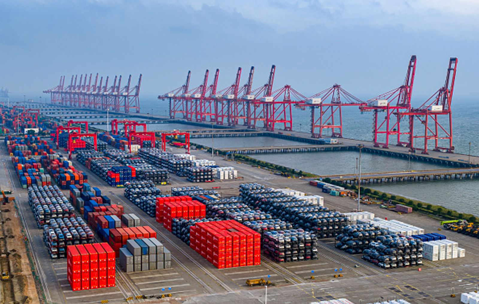 Asia-Americas container shipping system on a knife-edge
