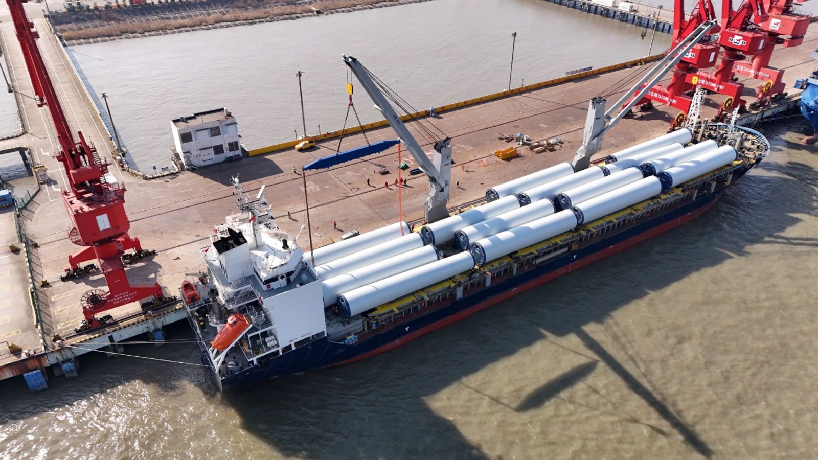 Operators make additional capacity plans to adapt to strong MPV outlook