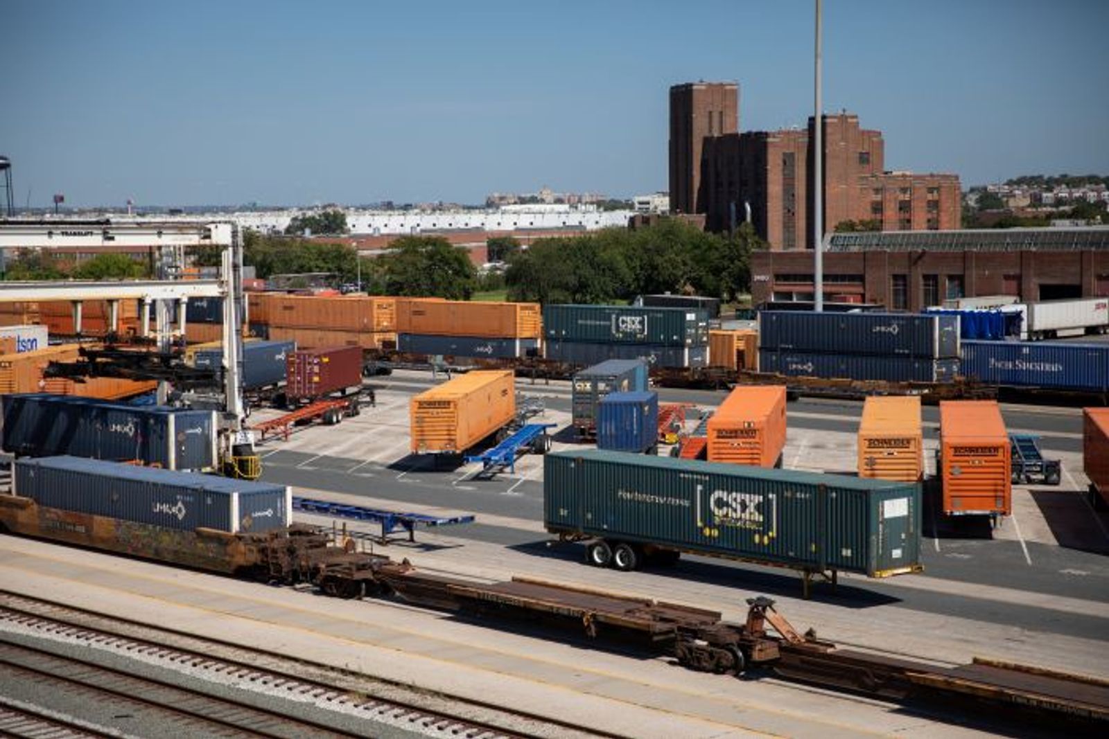 Baltimore port readying to boost CSX double-stack service