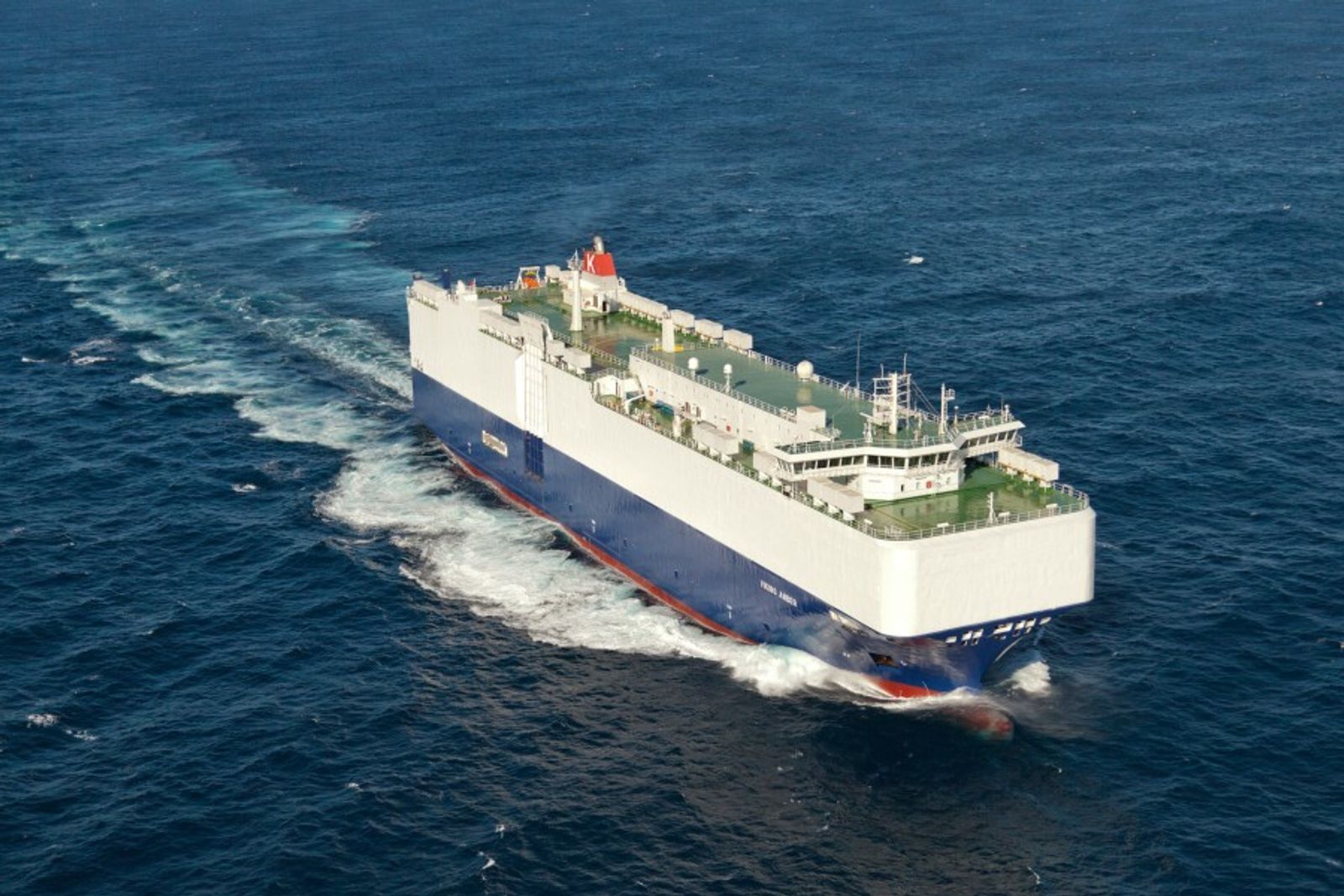 Robust demand drives fresh wave of orders for car carriers, ro/ro vessels
