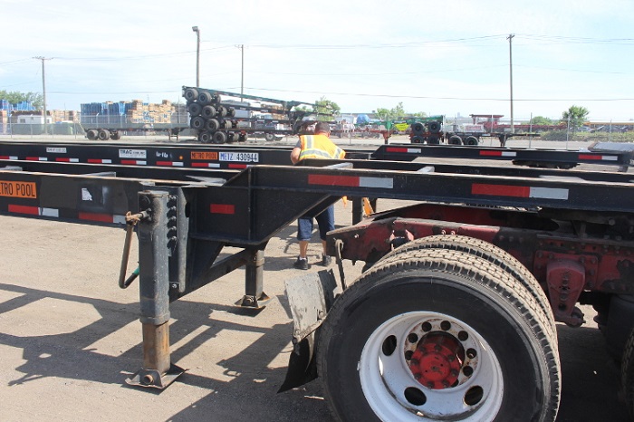 TRAC already added 400 chassis this year and will inject another 1,500 into the Chicago-Ohio Valley market within three months, the company said. (Photo credit: Hugh R. Morley.) A truck chassis in the US.