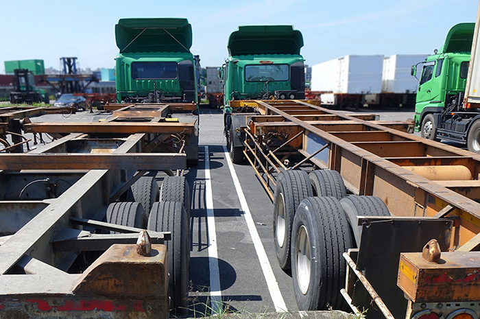 Direct ChassisLink, Inc. (DCLI) operates a fleet of roughly 235,000 chassis and estimates that nearly one in every three containerized shipments in the US uses a DCLI chassis. Photo credit: Shutterstock.com.