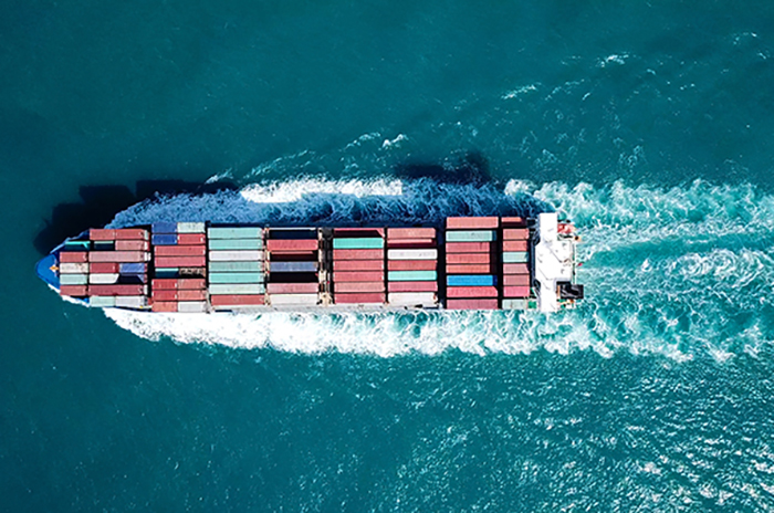 Kuehne + Nagel’s KN Pledge offers shippers with a money-back guarantee for failure to hit pre-established transit times of port-to-port or door-to-door container shipments. Photo credit: Shutterstock.com.