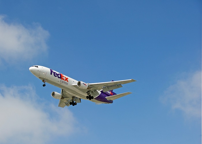 Driven by rising e-commerce sales, last year saw a 9.5 percent surge in global air freight tonnage for the 12 months ended Nov. 2017 — the industry’s strongest performance since the global financial crisis of 2010. FedEx - one of the world's leading air freight companies.