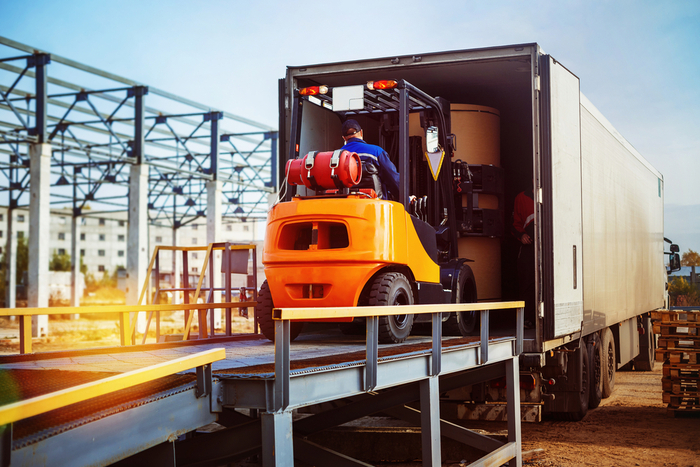 Immediate improvements in yards and docks during pandemic can have long-term benefits, says CSCMP. Photo credit: Shutterstock.com.