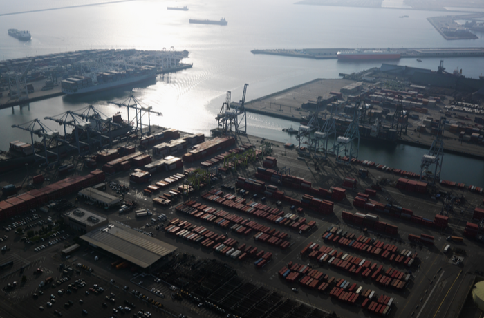 Responding to surprisingly strong consumer demand, e-tailers are drawn to LA-LB because of its shorter transit to the Midwest. Photo Credit: Shutterstock.com