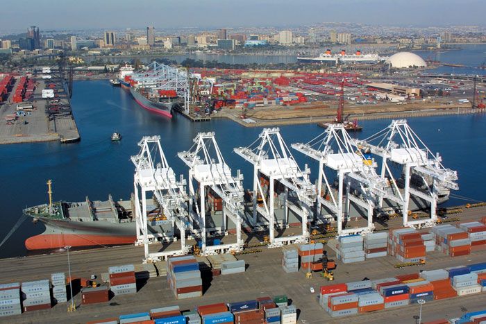 Long Beach Enters Crisis Mode To Congestion Joc As Congestion Mounts In Southern California The Port Of Long Beach Is Taking Immediate Actions To Target Hot Spots Harbor Area And Share