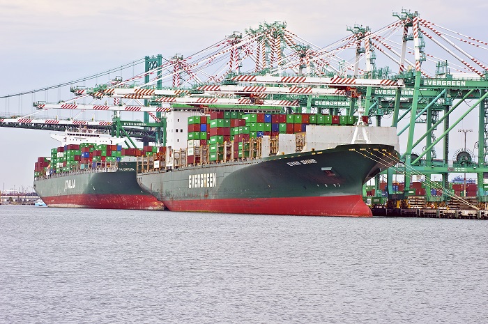 Shaving one day from the supply chain spread over thousands of shipments can save BCOs millions of dollars a year in cost. Photo credit: Shutterstock.