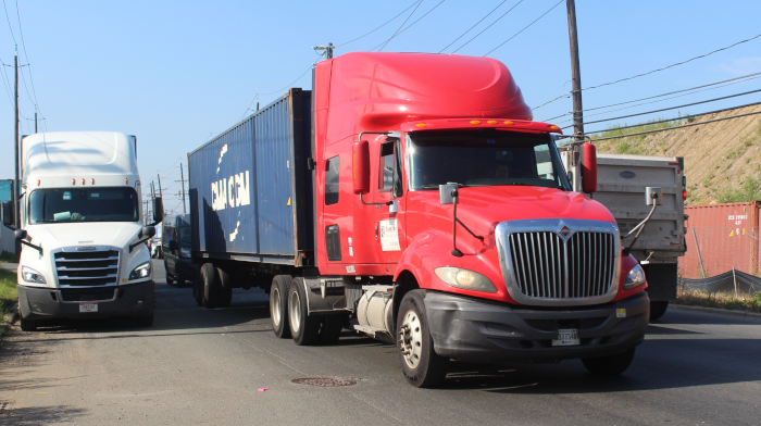 Truckers at the Port of New York and New Jersey say a law passing through the New Jersey legislature could harm the port drayage fleet by making it difficult for drivers to be owner operators. Photo credit: Hugh R. Morley