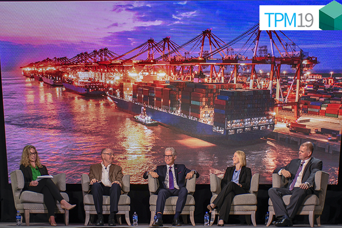 Ocean carrier on-time performance in the eastbound trans-Pacific trade fell below 40 percent in January, according to data from CargoSmart and SeaIntelligence Consulting. Photo credit: Shutterstock.com.