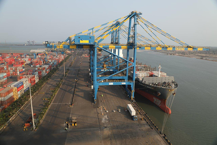 Cargo throughput at minor ports surged 10.1 percent year over year in fiscal 2018-19, while volumes at major public grew 2.9 percent in the same period. Photo credit: Krishnapatnam port.