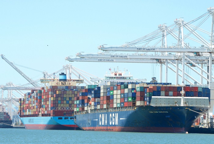 Shippers and transportation providers deal with the “knowns,” and supply chains don’t run smoothly by waiting for answers to appear. Photo credit: Shutterstock.com. The Port of Oakland.