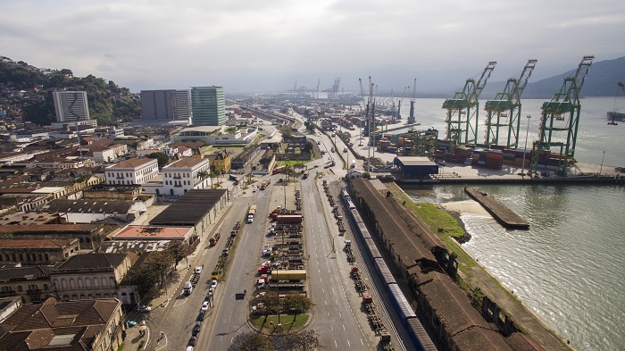 Within a year or so shippers and shipping lines will be saving shippers and ocean carriers a substantial sum, according to an industry official. Photo credit: Shutterstock.