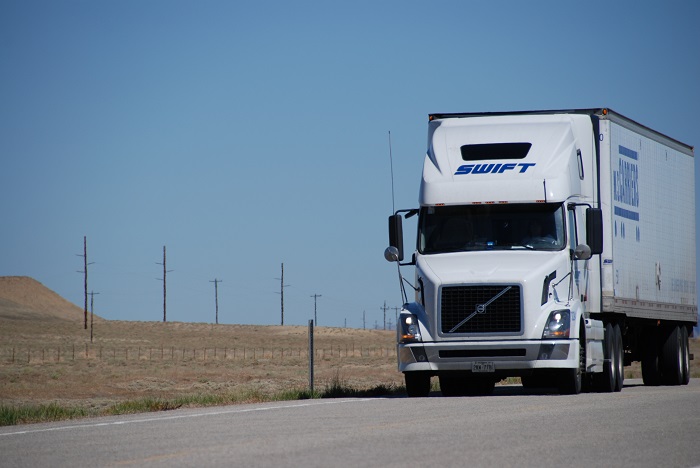 Tighter 3PL profit margins in the second half of 2017 reflected the inability of many 3PLs to quickly recoup rising transportation costs from shippers. Photo credit: Shutterstock.